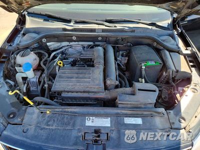 Zdjęcie 11 z 12 samochodu: 2017 VOLKSWAGEN JETTA SE VIN:3VWDB7AJ2HM355916 - miniatura