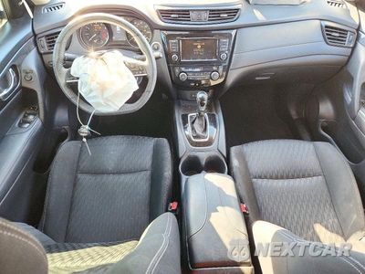 Zdjęcie 8 z 12 samochodu: 2020 NISSAN ROGUE SV VIN:KNMAT2MV3LP542637 - miniatura