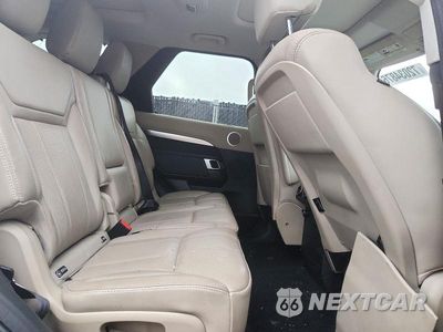 Zdjęcie 11 z 13 samochodu: 2020 LAND ROVER DISCOVERY LANDMARK VIN:SALRU2RV9L2442119 - miniatura