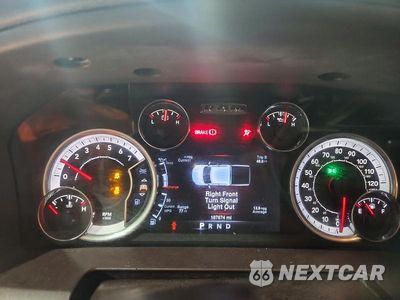 Zdjęcie 9 z 12 samochodu: 2013 RAM 1500 SLT VIN:1C6RR7LT3DS515233 - miniatura