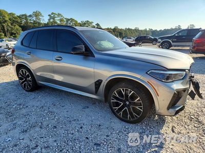 Czwarte zdjęcie samochodu z boku: 2021 BMW X5 M VIN:5YMJU0C03M9F10309 - miniatura