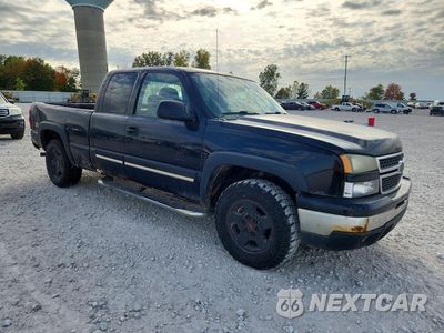 Czwarte zdjęcie samochodu z boku: 2007 CHEVROLET SILVERADO K1500 CLASSIC VIN:1GCEK19Z87Z130492 - miniatura