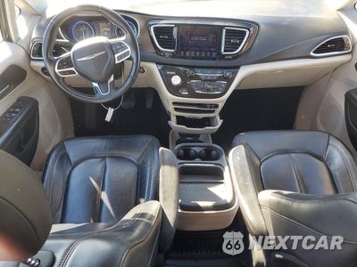 Zdjęcie 8 z 13 samochodu: 2017 CHRYSLER PACIFICA TOURING L VIN:2C4RC1BG0HR688534 - miniatura