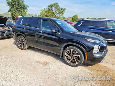 Czwarte zdjęcie samochodu z boku: 2023 MITSUBISHI OUTLANDER SE VIN:JA4J3UA83PZ015325 - miniatura