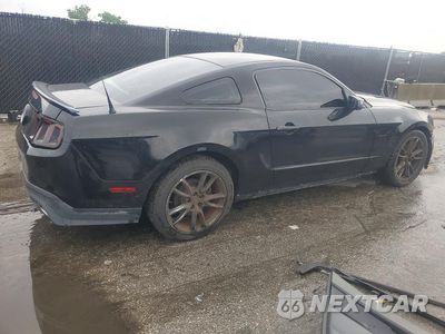 Trzecie zdjęcie samochodu z tyłu: 2014 FORD MUSTANG GT VIN:1ZVBP8CF0E5288922 - miniatura