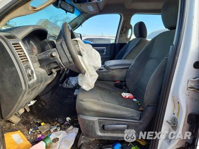 Zdjęcie 7 z 12 samochodu: 2015 RAM 2500 SLT CREW CAB 169