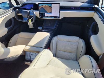 Zdjęcie 8 z 13 samochodu: 2023 TESLA MODEL X VIN:7SAXCBE62PF372503 - miniatura