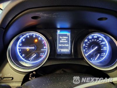 Zdjęcie 9 z 12 samochodu: 2018 TOYOTA CAMRY LE VIN:4T1B11HK0JU101627 - miniatura