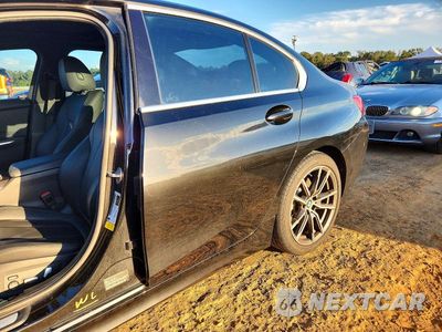 Zdjęcie 12 z 13 samochodu: 2019 BMW 330I VIN:WBA5R1C56KAK11769 - miniatura