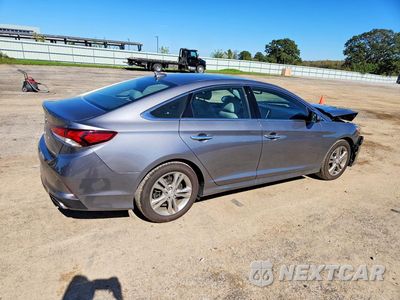 Trzecie zdjęcie samochodu z tyłu: 2018 HYUNDAI SONATA LIMITED VIN:5NPE34AF4JH635427 - miniatura