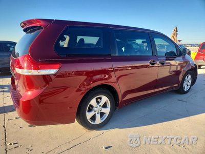 Trzecie zdjęcie samochodu z tyłu: 2013 TOYOTA SIENNA L 7-PASSENGER VIN:5TDZK3DC8DS400012 - miniatura
