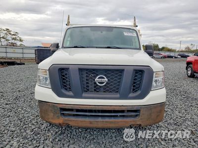 Piąte zdjęcie samochodu w środku: 2016 NISSAN NV2500 DELIVERY VAN VIN:1N6BF0KY9GN813048 - miniatura
