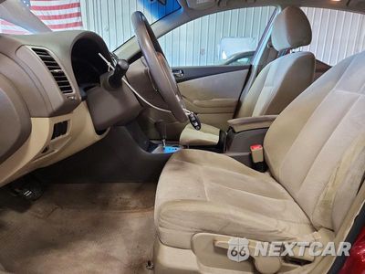Zdjęcie 7 z 12 samochodu: 2008 NISSAN ALTIMA 2.5 VIN:1N4AL21E48C218881 - miniatura