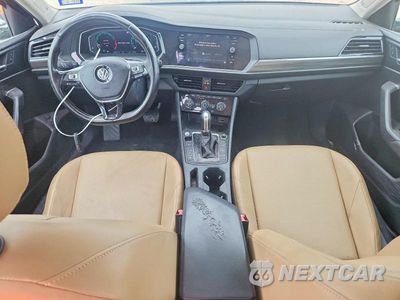 Zdjęcie 8 z 12 samochodu: 2019 VOLKSWAGEN JETTA VIN:3VWE57BU8KM077230 - miniatura