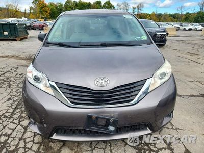 Piąte zdjęcie samochodu w środku: 2017 TOYOTA SIENNA LE VIN:5TDKZ3DC7HS841911 - miniatura