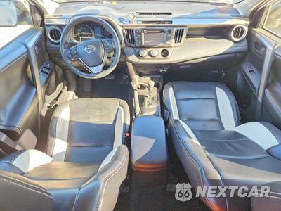 Zdjęcie 8 z 13 samochodu: 2017 TOYOTA RAV4 LE VIN:JTMBFREV7HJ171429 - miniatura