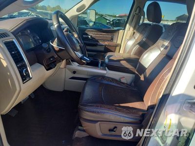 Zdjęcie 7 z 12 samochodu: 2014 RAM 2500 LONGHORN VIN:3C6UR5GL2EG244053 - miniatura