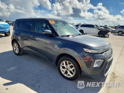 Czwarte zdjęcie samochodu z boku: 2022 KIA SOUL LX VIN:KNDJ23AU4N7814457 - miniatura