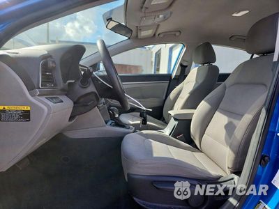 Zdjęcie 7 z 12 samochodu: 2018 HYUNDAI ELANTRA SEL VIN:5NPD84LFXJH312851 - miniatura