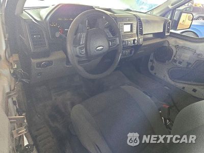 Zdjęcie 8 z 12 samochodu: 2017 FORD F150 XL VIN:1FTMF1C80HKC64150 - miniatura