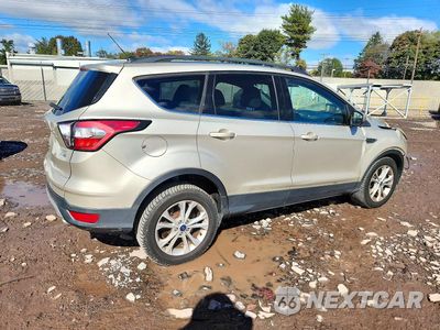 Trzecie zdjęcie samochodu z tyłu: 2017 FORD ESCAPE SE VIN:1FMCU9G90HUD32742 - miniatura