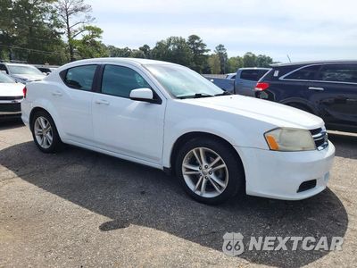 Czwarte zdjęcie samochodu z boku: 2011 DODGE AVENGER MAINSTREET VIN:1B3BD1FG8BN551954 - miniatura