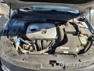 Zdjęcie 11 z 12 samochodu: 2017 KIA OPTIMA HYBRID VIN:KNAGT4LC7H5006778 - miniatura
