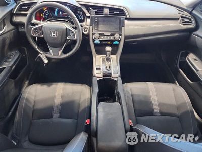Zdjęcie 8 z 13 samochodu: 2017 HONDA CIVIC EX VIN:19XFC2F71HE017247 - miniatura