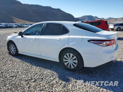 Drugie zdjęcie samochodu z przodu: 2020 TOYOTA CAMRY LE VIN:4T1C31AK9LU527358 - miniatura