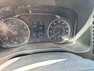 Zdjęcie 9 z 12 samochodu: 2017 HYUNDAI ELANTRA SE VIN:KMHD74LF1HU383970 - miniatura