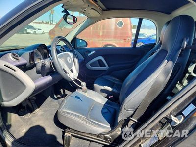 Zdjęcie 7 z 12 samochodu: 2011 SMART FORTWO PURE VIN:WMEEJ3BA2BK437548 - miniatura
