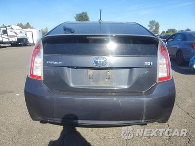 Zdjęcie 6 z 12 samochodu: 2015 TOYOTA PRIUS THREE VIN:JTDKN3DU1F0433960 - miniatura