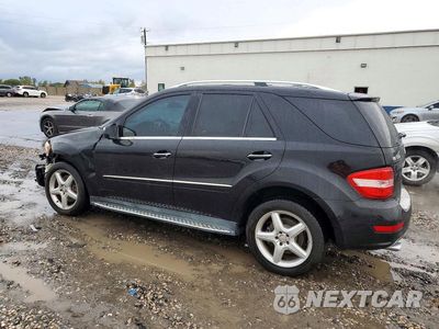 Drugie zdjęcie samochodu z przodu: 2010 MERCEDES-BENZ ML 550 4MATIC VIN:4JGBB7CB4AA605770 - miniatura