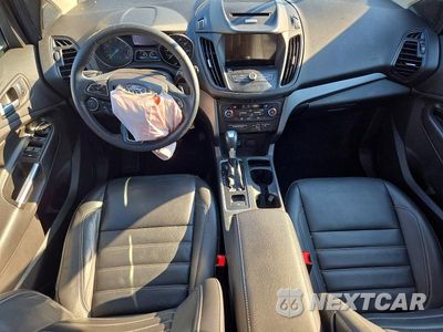 Zdjęcie 8 z 13 samochodu: 2017 FORD ESCAPE SE VIN:1FMCU0G95HUB64804 - miniatura