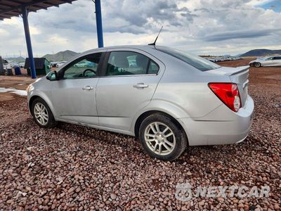 Drugie zdjęcie samochodu z przodu: 2013 CHEVROLET SONIC LT VIN:1G1JC5SH4D4237920 - miniatura