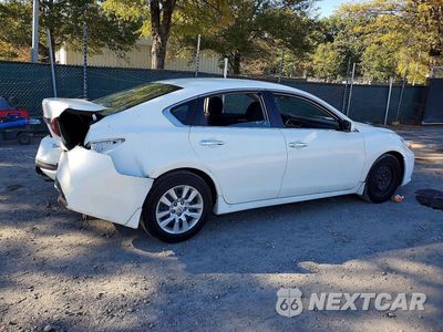 Trzecie zdjęcie samochodu z tyłu: 2018 NISSAN ALTIMA 2.5 S VIN:1N4AL3AP7JC104922 - miniatura