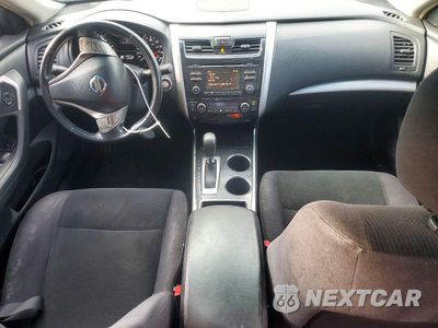 Zdjęcie 8 z 12 samochodu: 2013 NISSAN ALTIMA 2.5 VIN:1N4AL3AP6DC240575 - miniatura