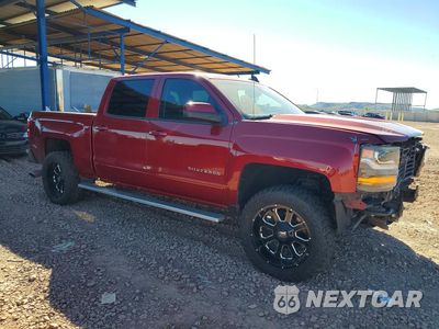 Czwarte zdjęcie samochodu z boku: 2018 CHEVROLET SILVERADO C1500 LT VIN:3GCPCREC6JG283336 - miniatura