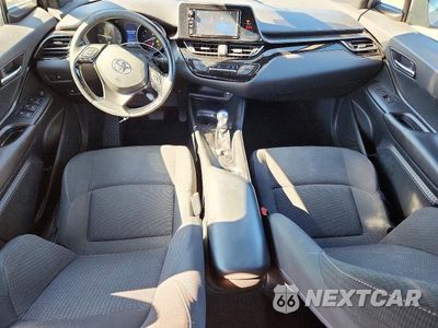 Zdjęcie 8 z 13 samochodu: 2018 TOYOTA C-HR XLE VIN:NMTKHMBX5JR049341 - miniatura