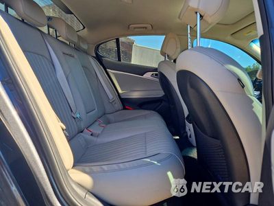 Zdjęcie 10 z 12 samochodu: 2021 GENESIS G70 ELITE VIN:KMTG34LA9MU066788 - miniatura