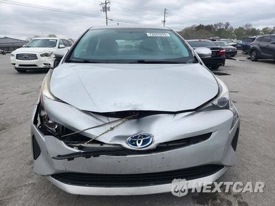 Piąte zdjęcie samochodu w środku: 2016 TOYOTA PRIUS TWO VIN:JTDKBRFU3G3023119 - miniatura