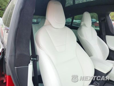 Zdjęcie 10 z 12 samochodu: 2017 TESLA MODEL S VIN:5YJSA1E10HF209443 - miniatura