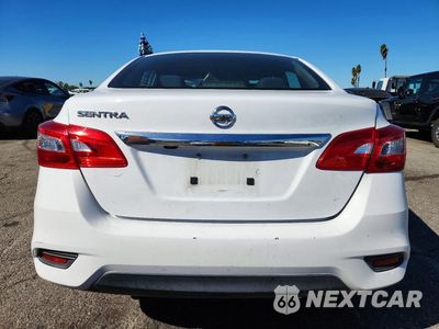 Zdjęcie 6 z 12 samochodu: 2019 NISSAN SENTRA S VIN:3N1AB7AP9KY407023 - miniatura