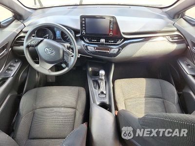 Zdjęcie 8 z 13 samochodu: 2019 TOYOTA C-HR LE VIN:JTNKHMBX9K1026950 - miniatura