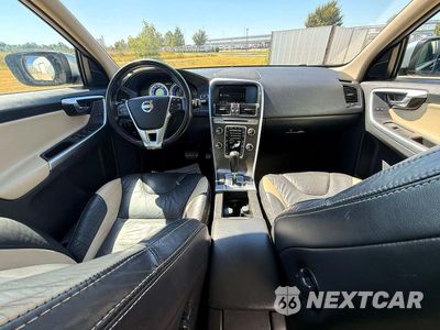 Zdjęcie 9 z 10 samochodu: 2011 VOLVO XC60 T6 VIN:YV4902DZ0B2182704 - miniatura
