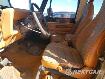 Zdjęcie 7 z 13 samochodu: 1995 JEEP WRANGLER / YJ S VIN:1J4FY19P8SP285060 - miniatura