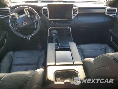 Zdjęcie 8 z 13 samochodu: 2025 TOYOTA SEQUOIA PLATINUM VIN:7SVAAABA7SX056286 - miniatura