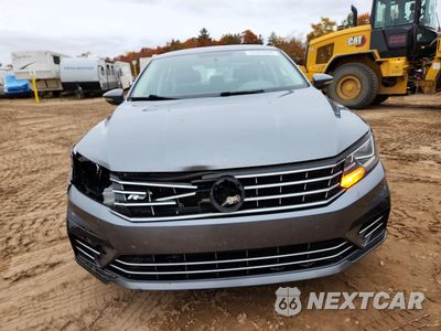 Piąte zdjęcie samochodu w środku: 2017 VOLK PASSAT R-L VIN:1VWDT7A32HC019246 - miniatura