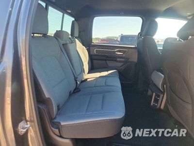 Zdjęcie 10 z 12 samochodu: 2021 RAM 1500 BIG HORN/LONE STAR VIN:1C6RREFG3MN768053 - miniatura