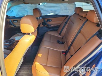 Zdjęcie 10 z 12 samochodu: 2011 BMW 328 XI VIN:WBAUU3C5XBA542912 - miniatura